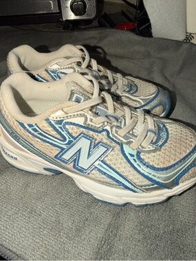 New Balance toddler Sneakers - Light Blue & Cream